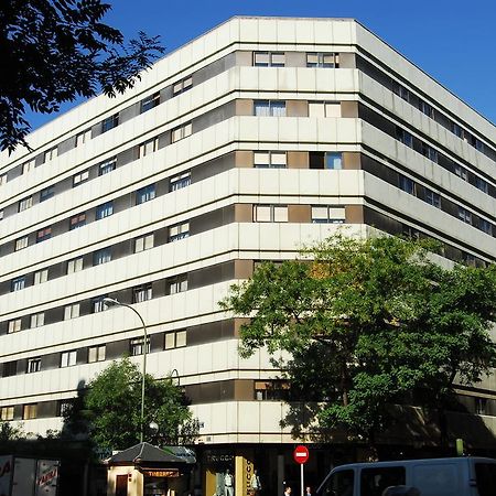 Apartamentos Goya 75 Madrid Exteriör bild