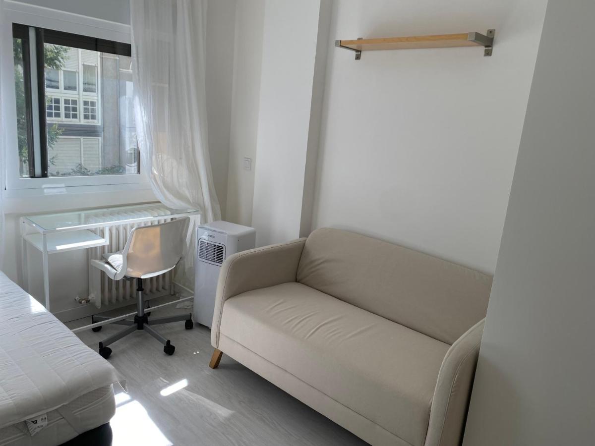 Apartamentos Goya 75 Madrid Exteriör bild