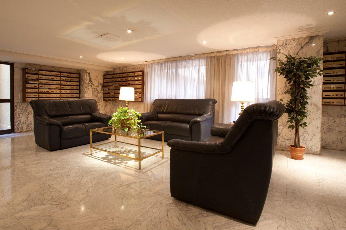 Apartamentos Goya 75 Madrid Exteriör bild