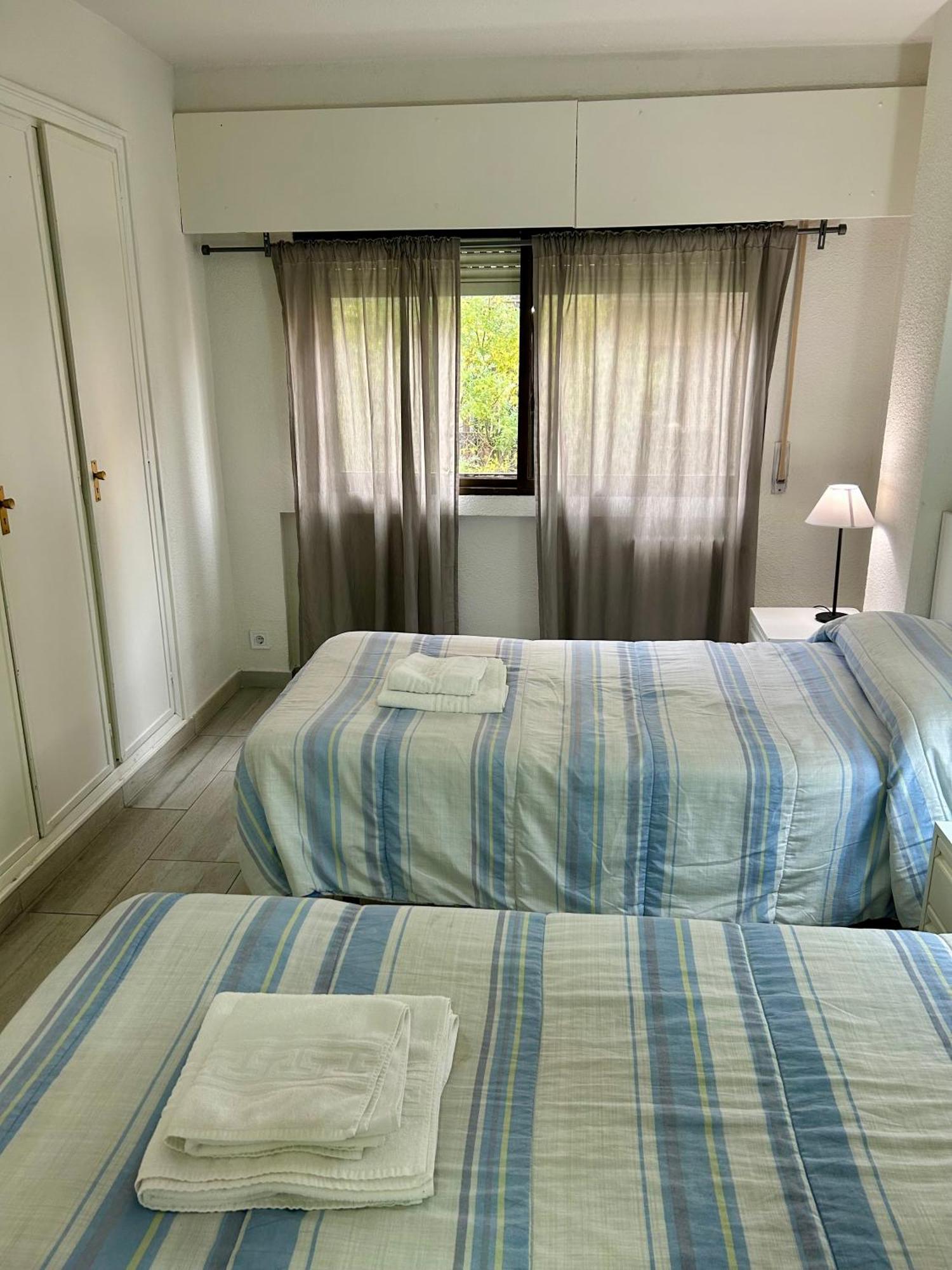 Apartamentos Goya 75 Madrid Exteriör bild