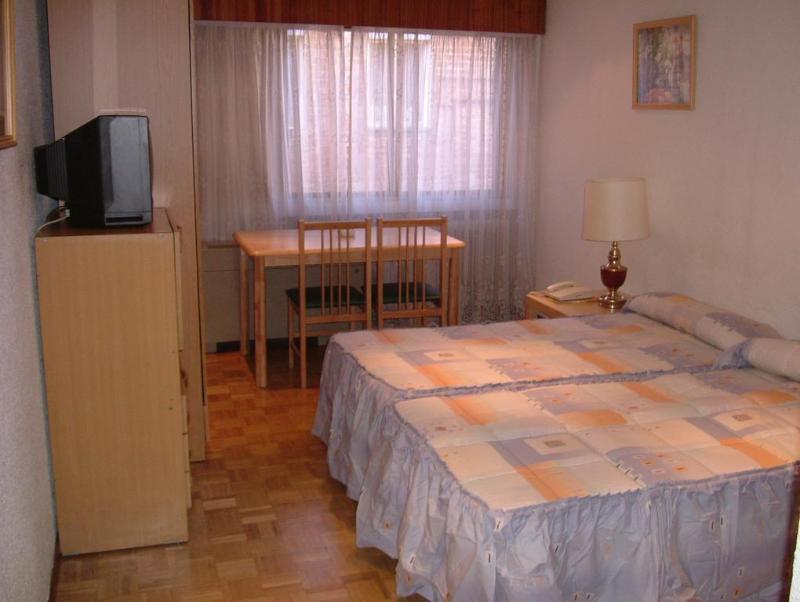 Apartamentos Goya 75 Madrid Exteriör bild